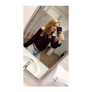 Meet your Posher, Kelsey